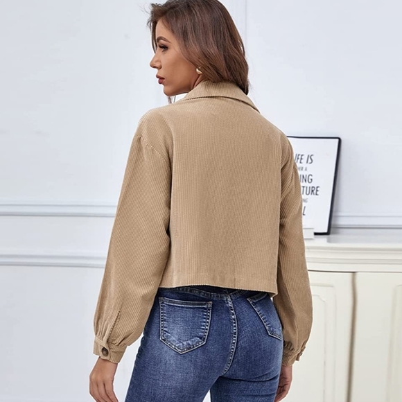 🌸KHAKI-PLAID Cropped Button Down Corduroy Shirt - Picture 4 of 4